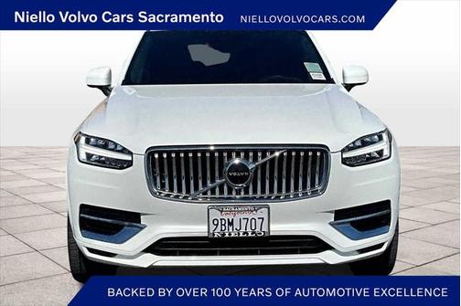 2022 Volvo XC90 Recharge Plug-In Hybrid T8 Inscription Expression 6 Passenger