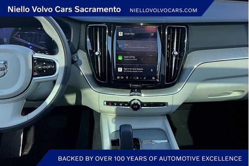 2025 Volvo XC60 Plug-In Hybrid T8 Plus