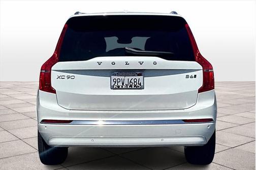2025 Volvo XC90 B6 Plus 7-Seater