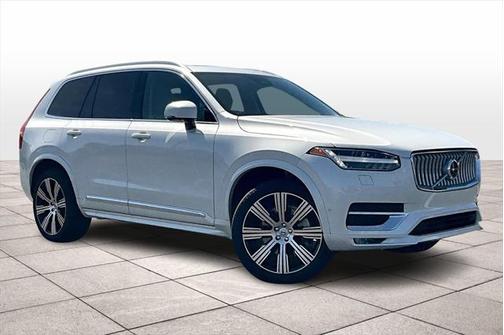 2025 Volvo XC90 B6 Plus 7-Seater