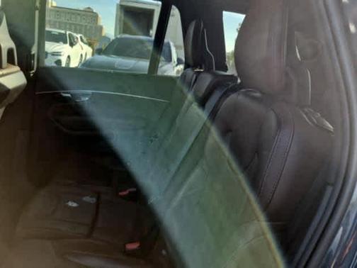 2022 Volvo XC90 Recharge Plug-In Hybrid T8 Inscription 7 Passenger