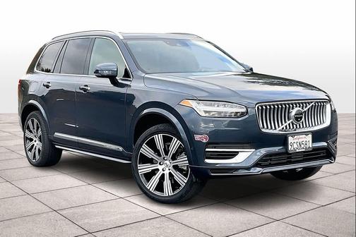 2022 Volvo XC90 Recharge Plug-In Hybrid T8 Inscription 7 Passenger