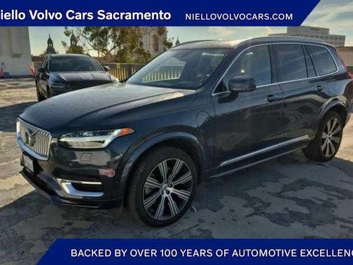 2022 Volvo XC90 Recharge Plug-In Hybrid T8 Inscription 7 Passenger