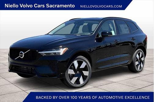 2025 Volvo XC60 Plug-In Hybrid T8 Plus