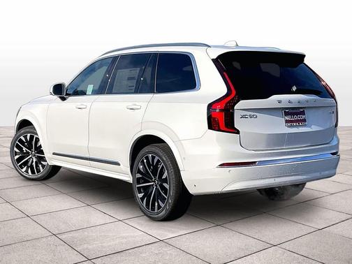 2026 Volvo XC90 B6 Plus 7-Seater