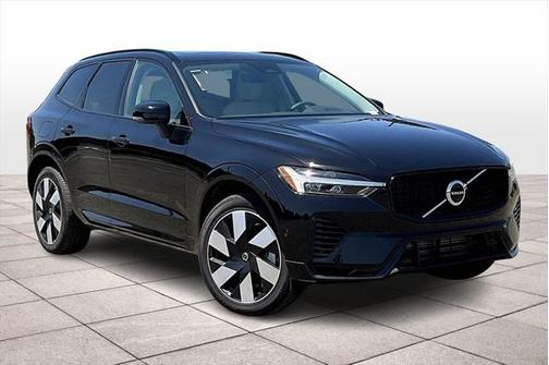 2025 Volvo XC60 Plug-In Hybrid T8 Plus