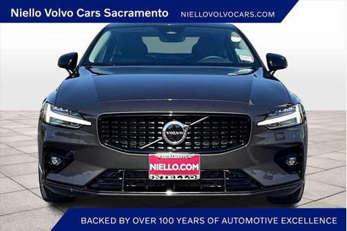 2025 Volvo S60 B5 Core
