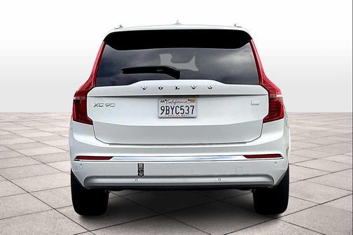 2022 Volvo XC90 Recharge Plug-In Hybrid T8 Inscription 6 Passenger