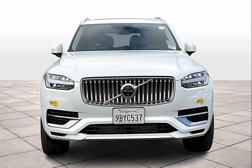 2022 Volvo XC90 Recharge Plug-In Hybrid T8 Inscription 6 Passenger