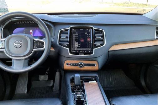 2023 Volvo XC90 B6 Plus 7-Seater