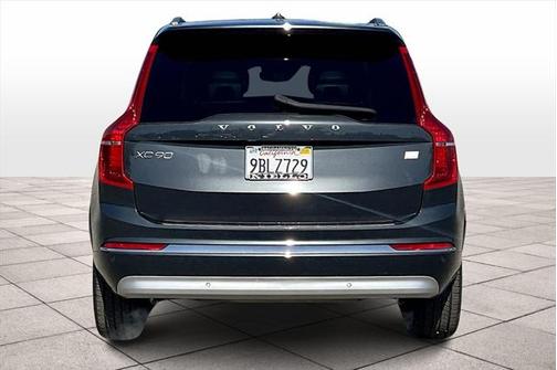 2022 Volvo XC90 Recharge Plug-In Hybrid T8 Inscription 6 Passenger