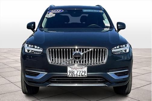 2022 Volvo XC90 Recharge Plug-In Hybrid T8 Inscription 6 Passenger