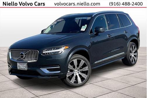 2022 Volvo XC90 Recharge Plug-In Hybrid T8 Inscription 6 Passenger