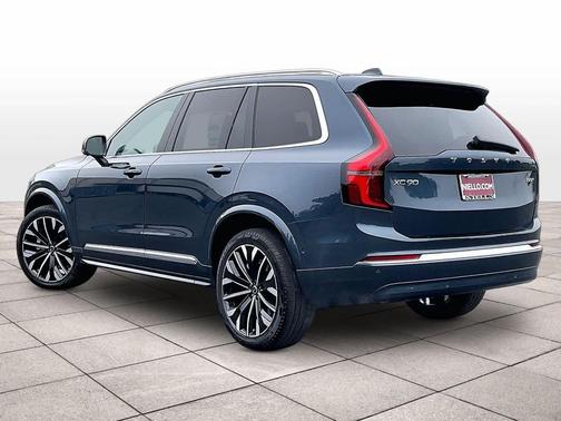 2026 Volvo XC90 B5 Plus 7-Seater