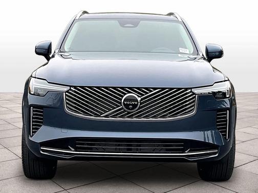 2026 Volvo XC90 B5 Plus 7-Seater