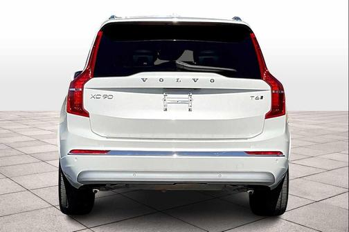 2022 Volvo XC90 T6 Inscription