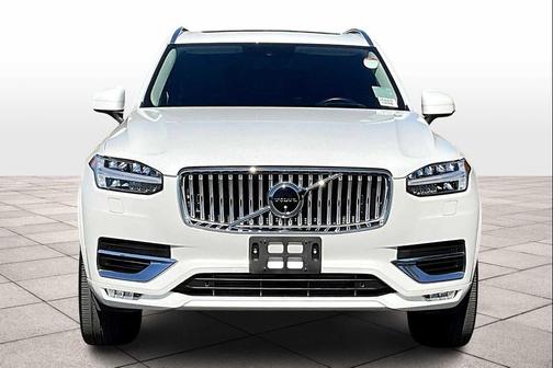 2022 Volvo XC90 T6 Inscription
