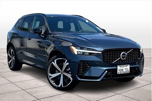 2022 Volvo XC60 Recharge Plug-In Hybrid T8 R-Design