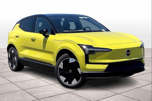 2025 Volvo EX30 Twin Motor Plus