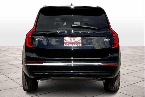 2026 Volvo XC90 B5 Plus 7-Seater