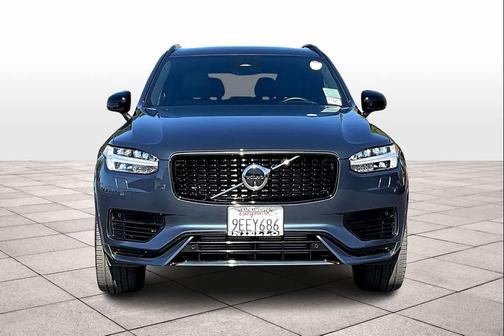 2023 Volvo XC90 Recharge Plug-In Hybrid T8 Ultimate Dark Theme 7-Seater
