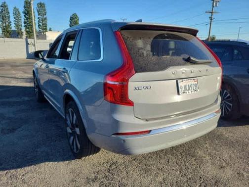 2024 Volvo XC90 Recharge Plug-In Hybrid T8 Plus 6-Seater