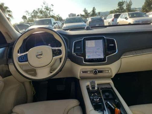 2023 Volvo XC90 Recharge Plug-In Hybrid T8 Ultimate 6-Seater