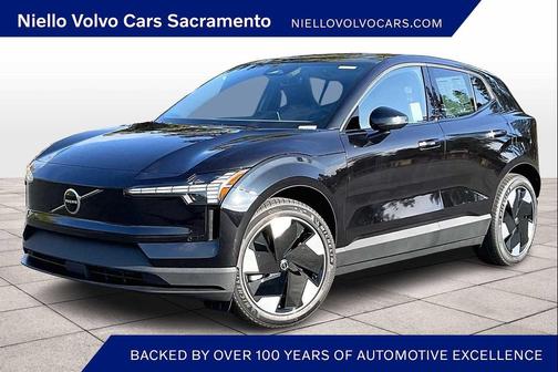 2025 Volvo EX30 Twin Motor Plus