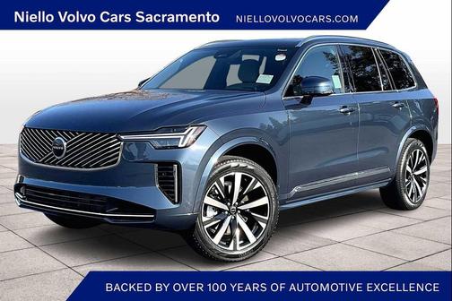 2025 Volvo XC90 B6 Core