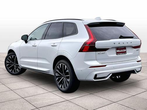 2026 Volvo XC60 B5 Ultra