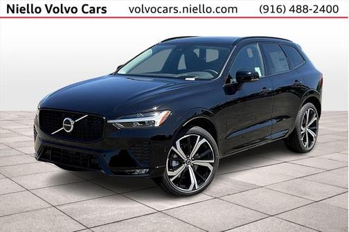 2025 Volvo XC60 B5 Ultra