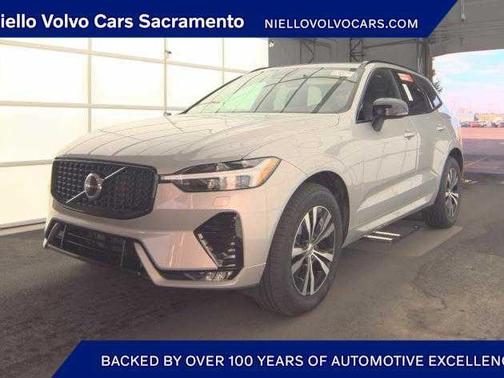 2025 Volvo XC60 B5 Core