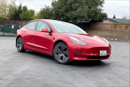 2022 Tesla Model 3 Long Range