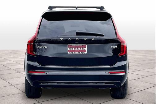 2026 Volvo XC90 Plug-In Hybrid Ultra Dark Theme, T8 AWD, Electric/Gasoline, 6 Seats