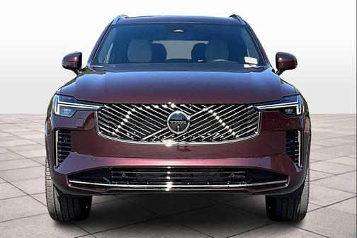 2026 Volvo XC90 B5 Plus 7-Seater