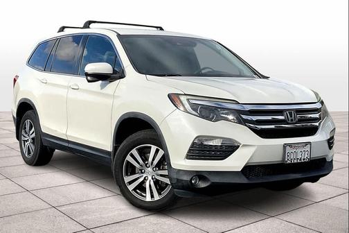 2017 Honda Pilot EX