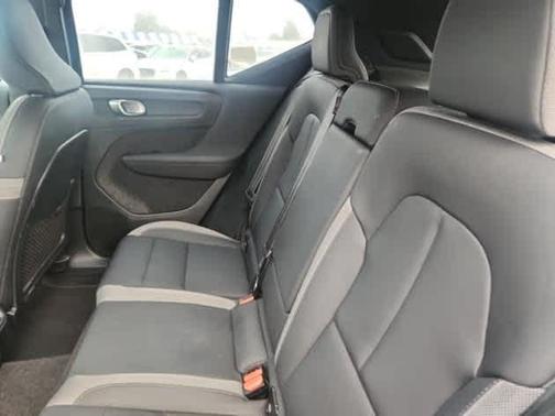 2023 Volvo XC40 Recharge Pure Electric Twin Core