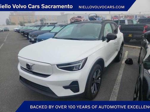 2023 Volvo XC40 Recharge Pure Electric Twin Core