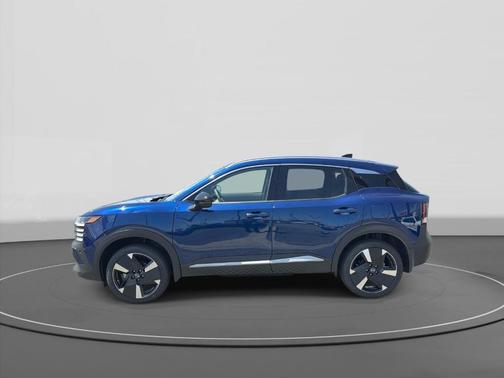 Deep Blue Pearl 2026 Nissan Kicks SR