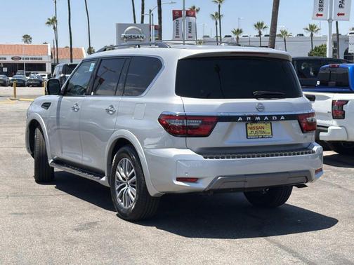 Brilliant Silver Metallic 2023 Nissan Armada SL 2WD