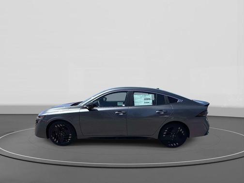 Gun Metallic 2027 Nissan Sentra SR