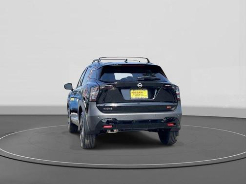 Super Black 2026 Nissan Kicks SR
