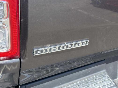 Granite Crystal Metallic Clearcoat 2020 RAM 1500 Big Horn/Lone Star