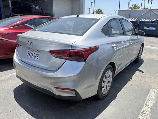 Olympus Silver 2020 Hyundai Accent SE
