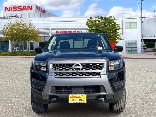 Super Black 2026 Nissan Frontier SV