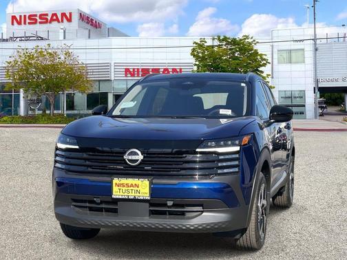 Deep Blue Pearl 2026 Nissan Kicks SV