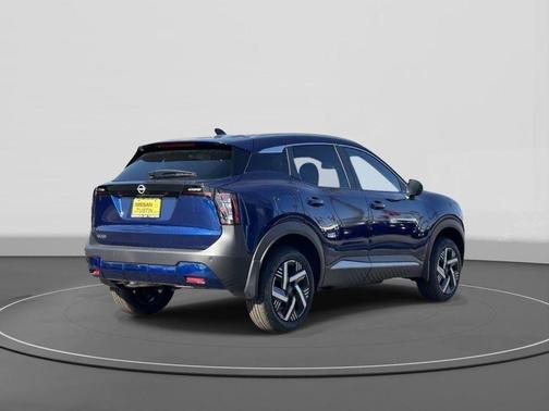 Deep Blue Pearl 2026 Nissan Kicks SV