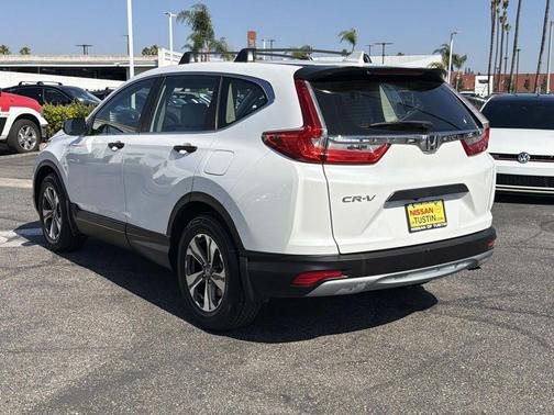 Platinum White Pearl 2019 Honda CR-V LX