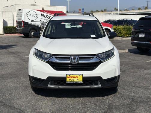 Platinum White Pearl 2019 Honda CR-V LX
