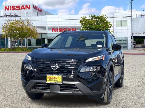 Super Black 2026 Nissan Rogue Dark Armor